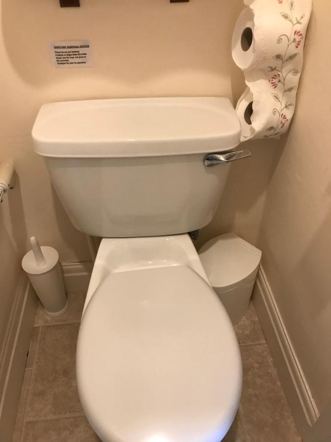Ivy Bank Guest House 滕比 外观 照片